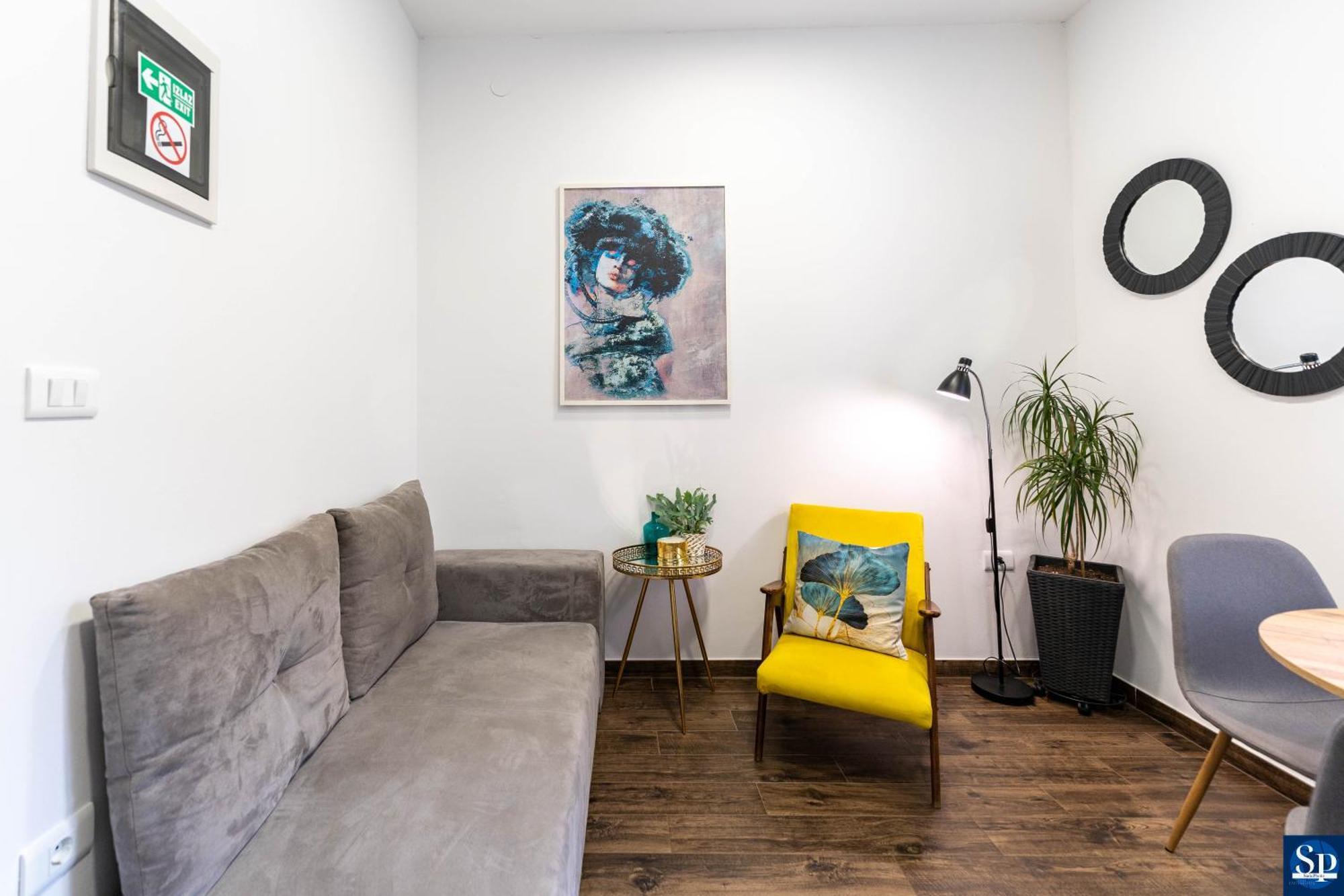 Colosseum Garden Studio Apartments プーラ エクステリア 写真